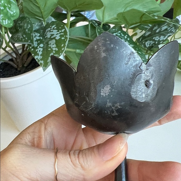 Vintage Floral Iron Metal Candle Holder - Picture 8 of 15
